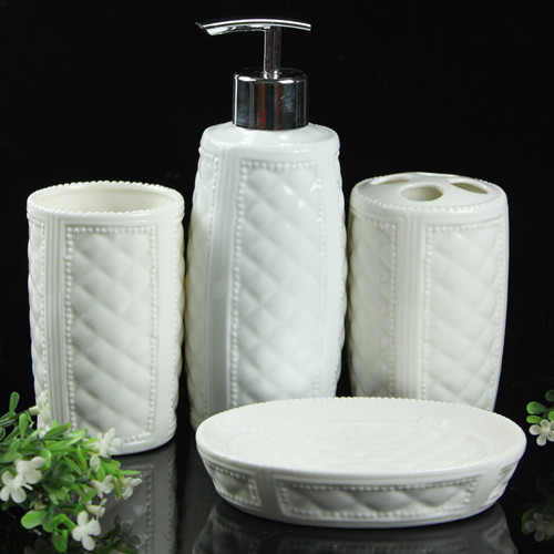 contemporary-bath-and-spa-accessories